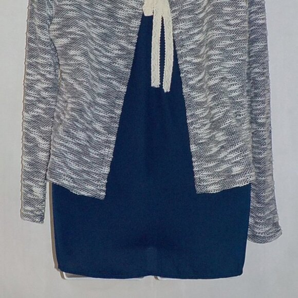 Entro sweater top sz S navy NWT - Picture 5 of 5